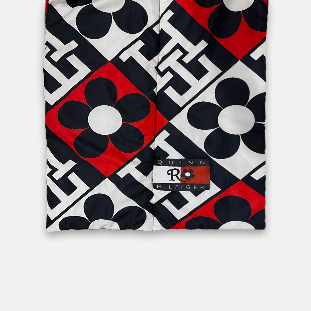 Super Flea Market+Tommy Hilfiger x Richard Quinn+Printed pufferscarf+Patrick Mason